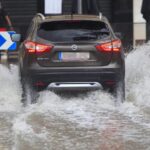 暴风雨持续肆虐:航班改道、列车延误、道路封闭 temporal