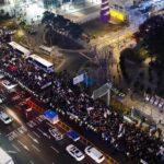 韩国总统尹锡悦面临辞职呼声,戒严令引发全国抗议 corea