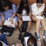 马德里将降低 2026 年大学入学考试(Selectividad)中拼写错误的扣分力度 Miles de alumnos se enfrentan desde hoy a una selectividad renovada
