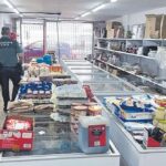 拉斯帕尔马斯一家华人超市被举报售卖过期食品,引发食品安全担忧 d6c33200-c28b-4bf4-a9c2-8d8b6b14d2d9_alta-libre-aspect-ratio_default_0